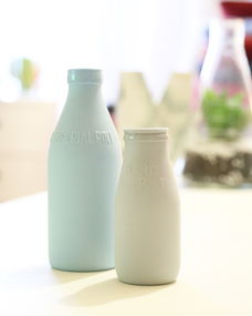 揭秘粉底液品牌的旗舰产品