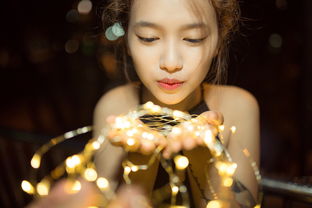 揭秘杨紫卫生巾品牌，女神代言，品质生活新选择！
